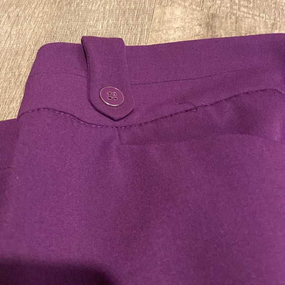 NWT NY & CO 7th Avenue Mid-Rise Bootcut Pant- Purple - Picture 3 of 3